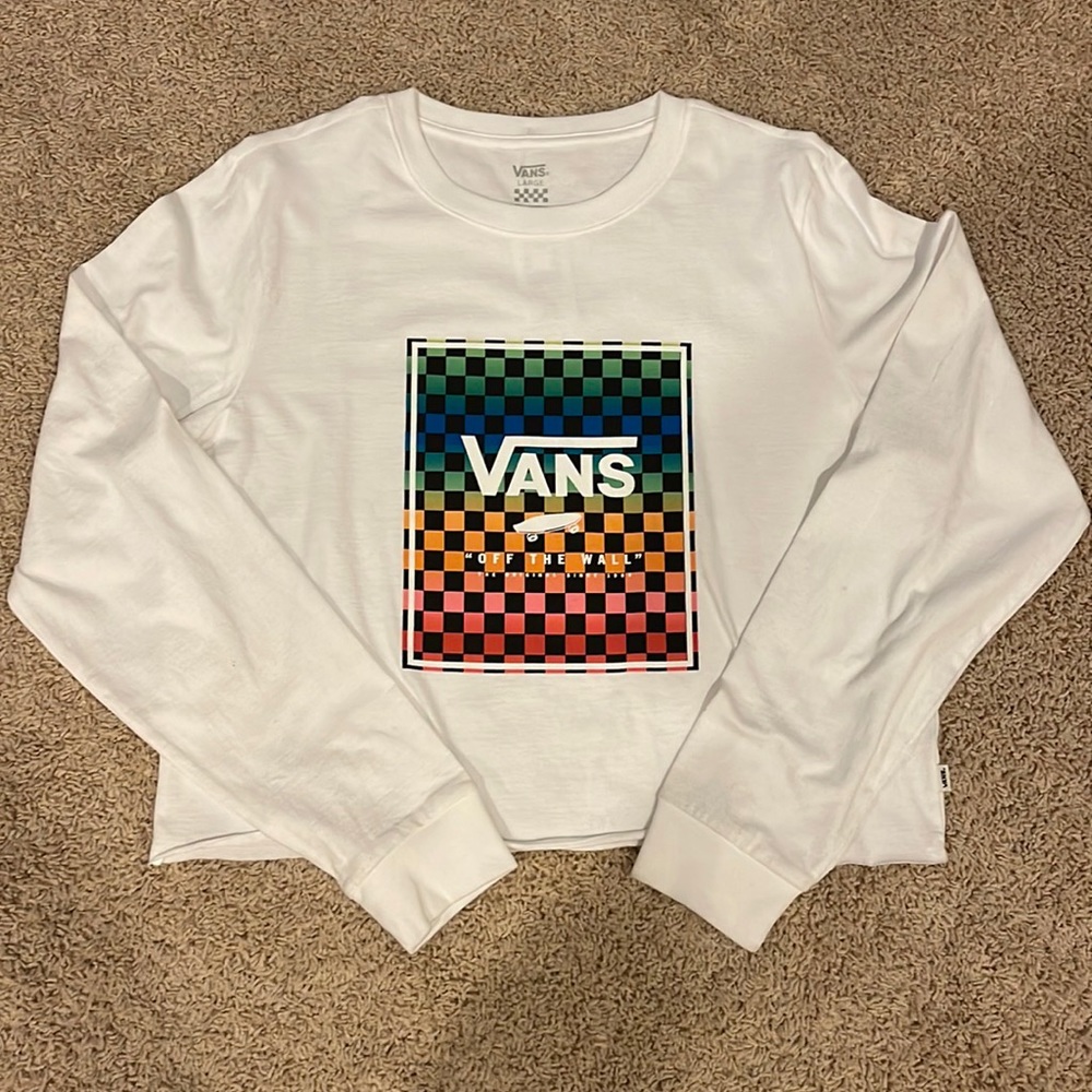VANS White “Off the Wall” Long Sleeve Crop T-Shirt.